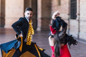 Lee más sobre el artículo Artistas flamencos en Granada: quiénes son y dónde sentir su arte en directo
